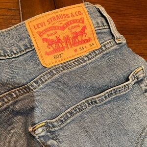 Levi 502, light wash - 34x34